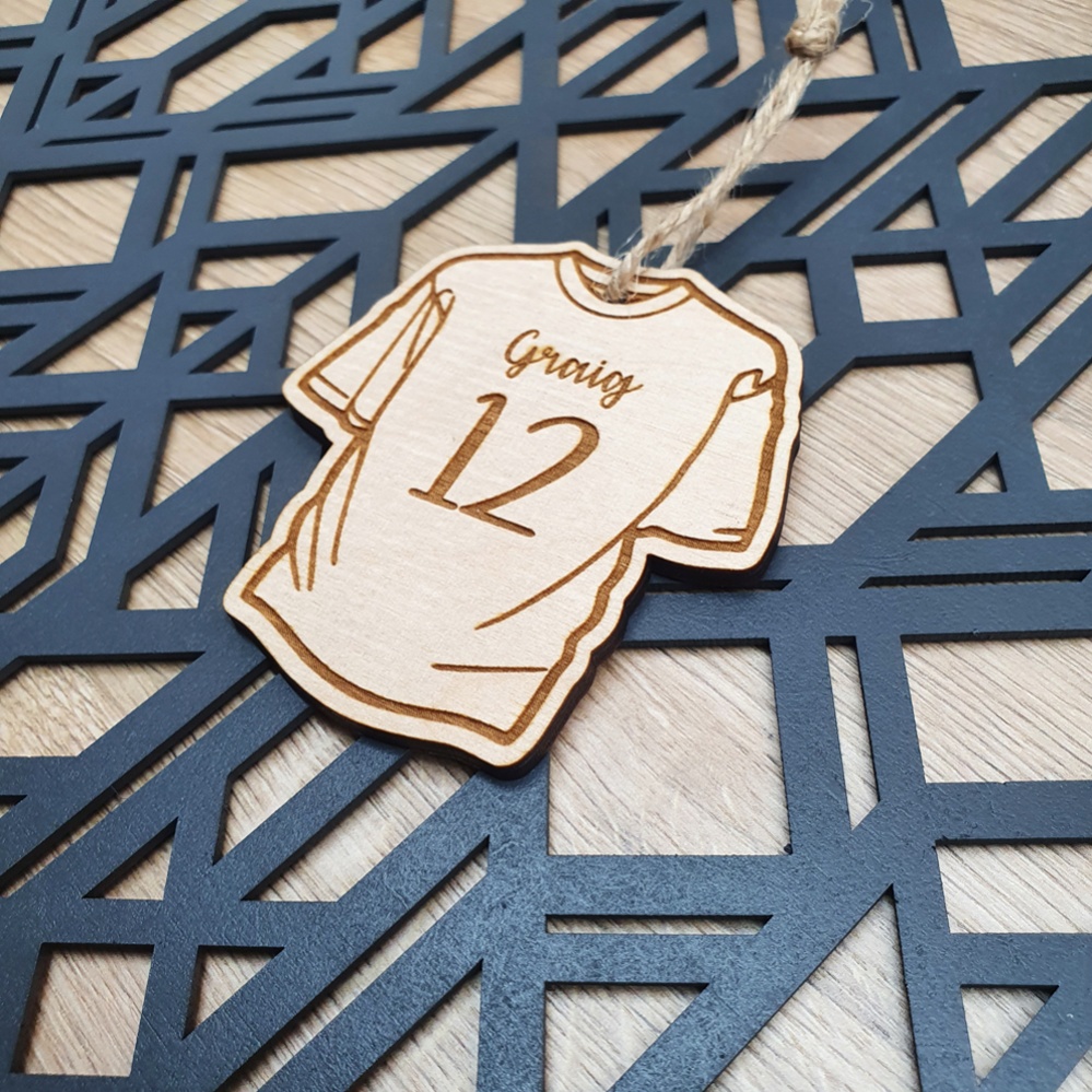 Football T-shirt Keyring ⚽